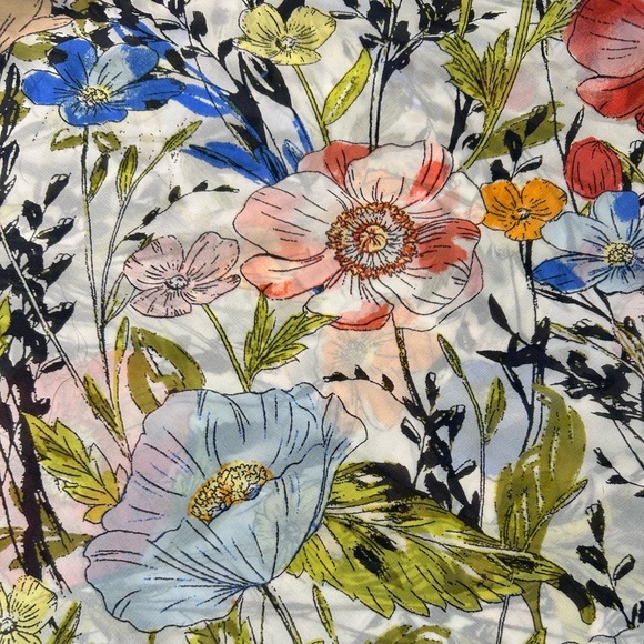 Floral Print Scarf with Multicolor Design - Picture 2 of 4